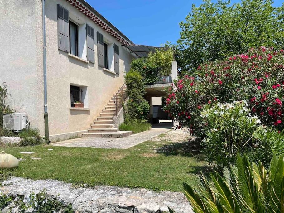 Ar De Vie Villa Chaleureuse En Provence Ventabren Extérieur photo